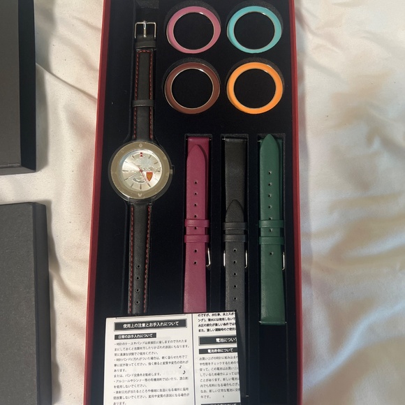 Limited Edition Fire Emblem Edelgard Watch - Picture 2 of 4